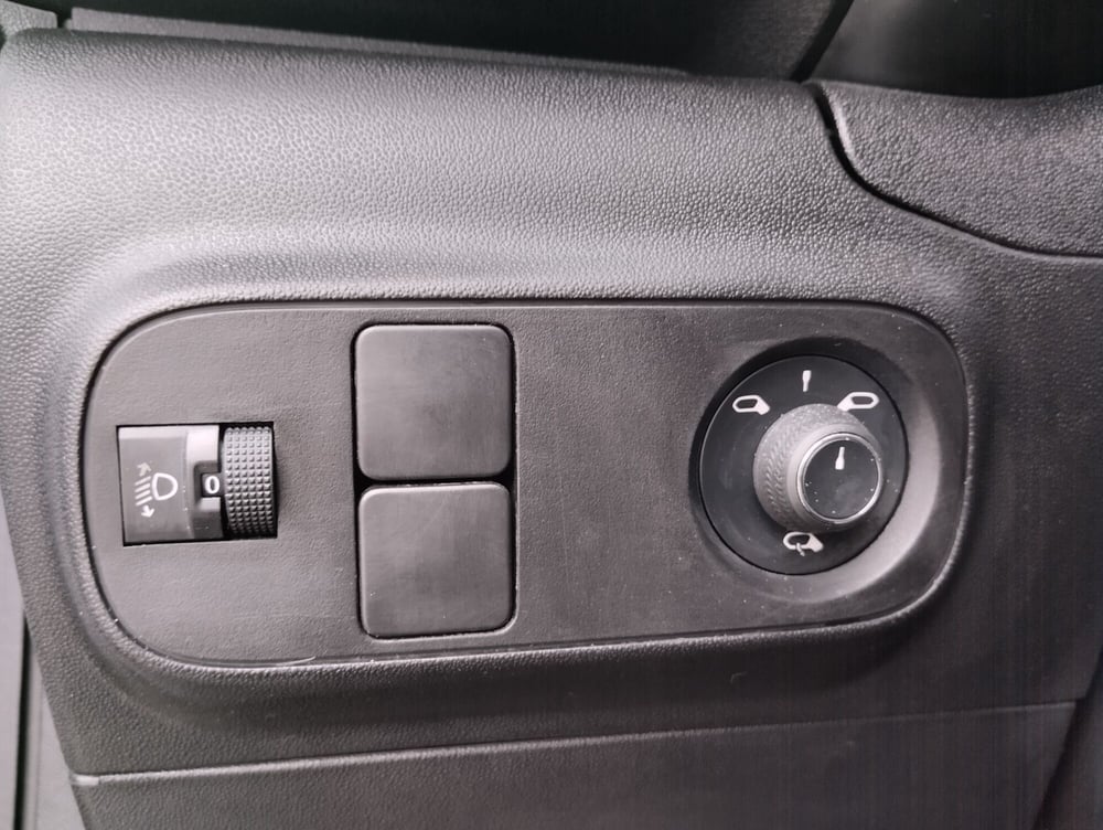 Citroen C3 usata a Asti (9)