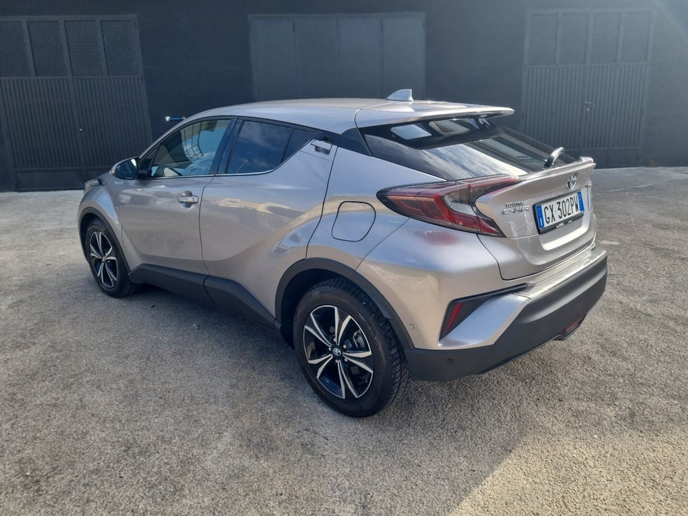 Toyota Toyota C-HR usata a Lecce (3)