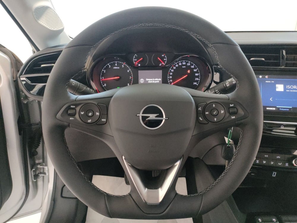 Opel Corsa nuova a L'Aquila (17)