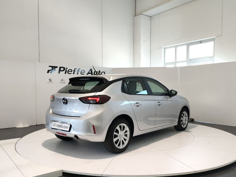 Opel Corsa nuova a L'Aquila (4)
