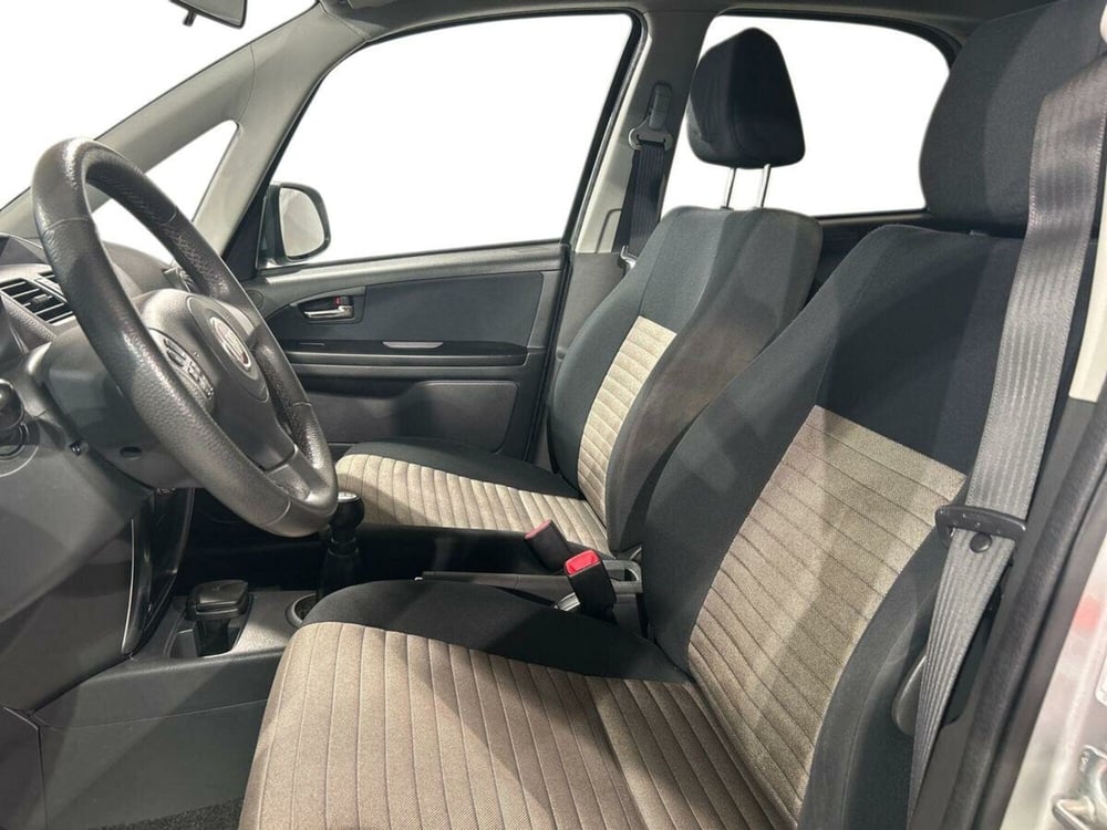 Fiat Sedici usata a Lecco (10)