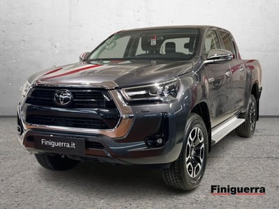 Toyota Hilux 2.8 D A/T 4WD porte Double Cab Executive nuova a Civate