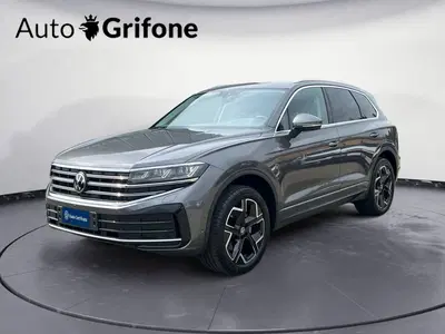 Volkswagen Touareg 3.0 V6 TDI SCR Elegance del 2023 usata a Modena