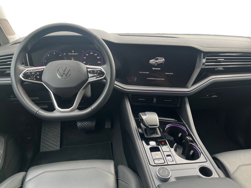 Volkswagen Touareg usata a Modena (10)