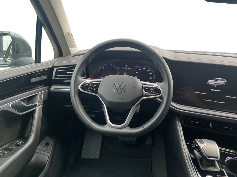 Volkswagen Touareg usata a Modena (12)