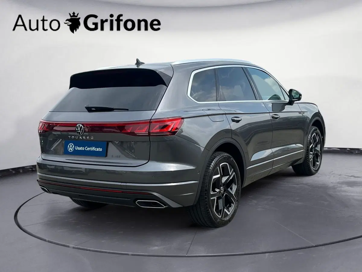 Volkswagen Touareg usata a Modena (5)
