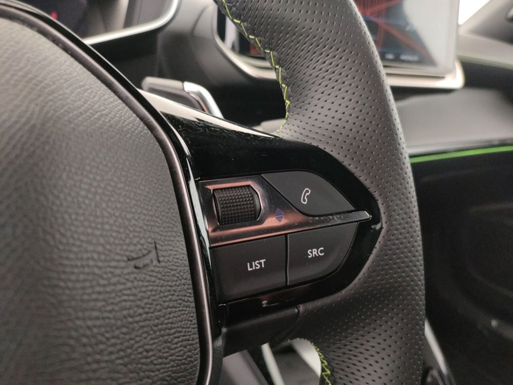 Peugeot 2008 usata a Caserta (20)