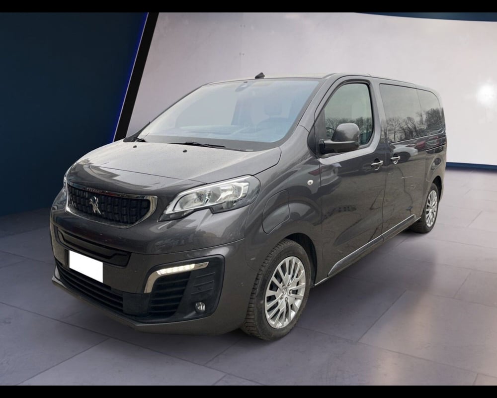 Peugeot e-Traveller usata a Torino (7)