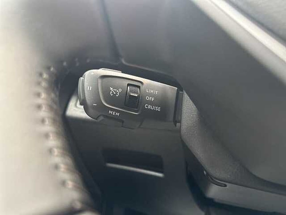 Peugeot 3008 nuova a Forlì-Cesena (17)