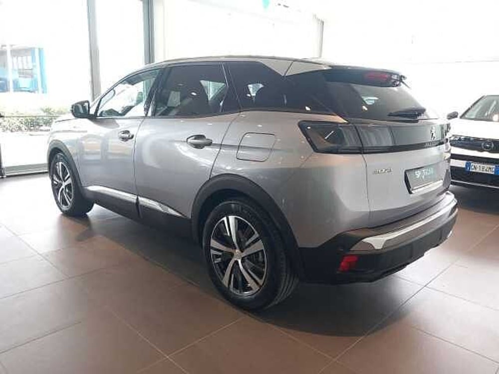 Peugeot 3008 nuova a Forlì-Cesena (2)