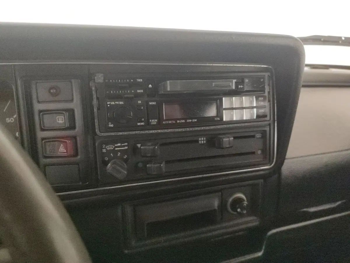 Volkswagen Golf Cabrio usata a Alessandria (12)