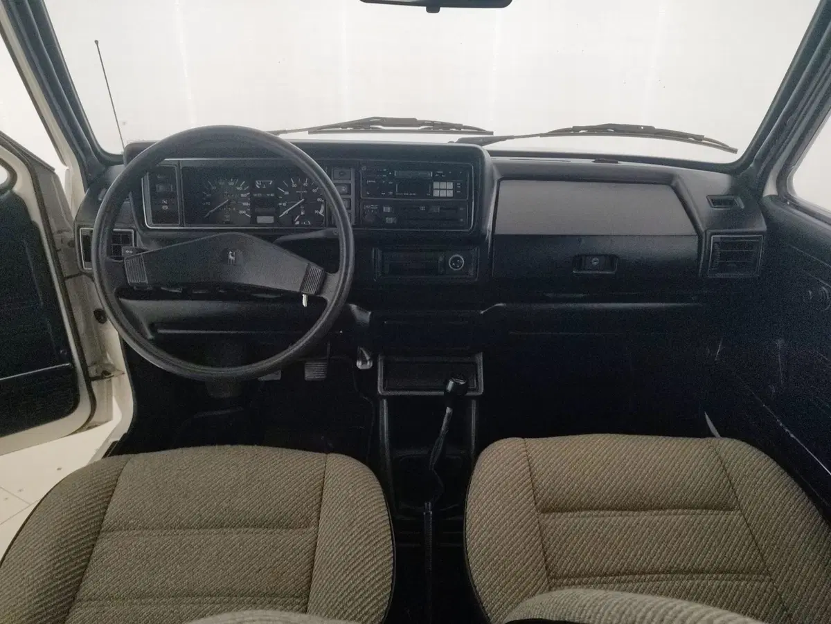 Volkswagen Golf Cabrio usata a Alessandria (8)
