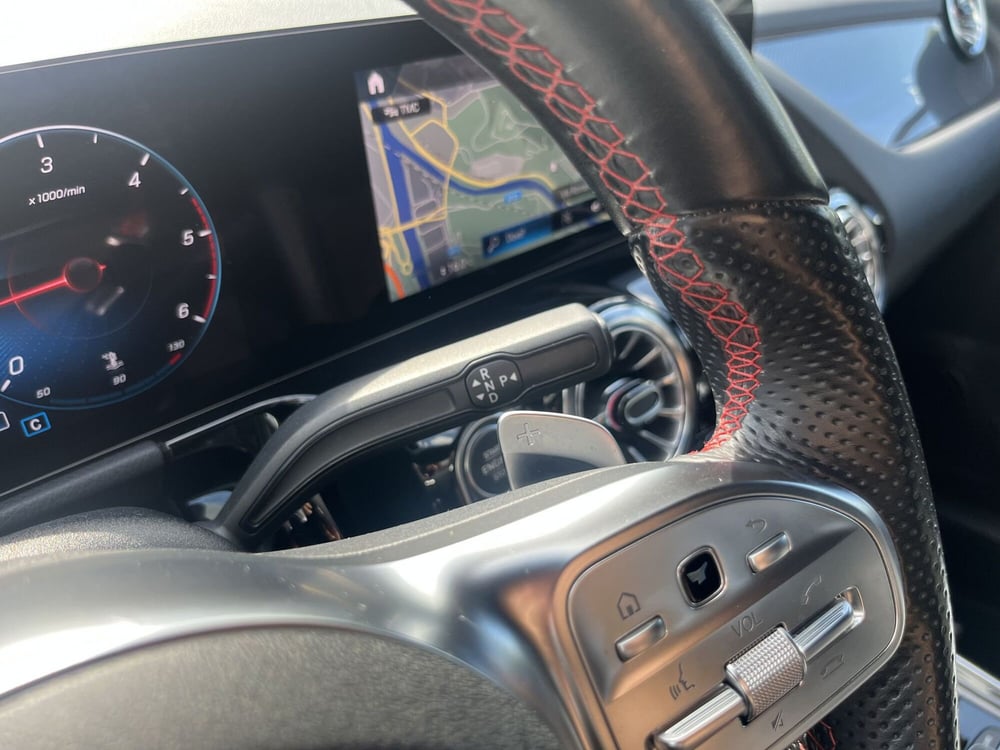 Mercedes-Benz GLA SUV usata  (10)