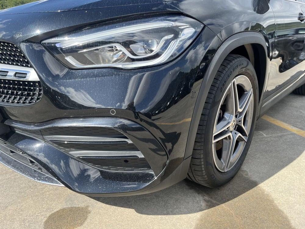 Mercedes-Benz GLA SUV usata  (18)