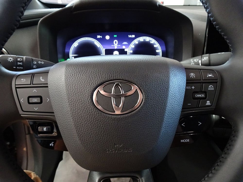 Toyota Toyota C-HR nuova a Treviso (13)