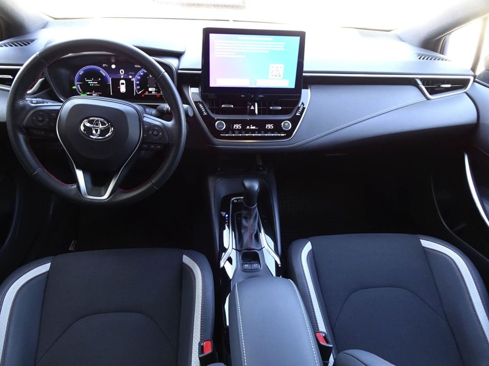Toyota Corolla Touring Sports usata a Treviso (13)