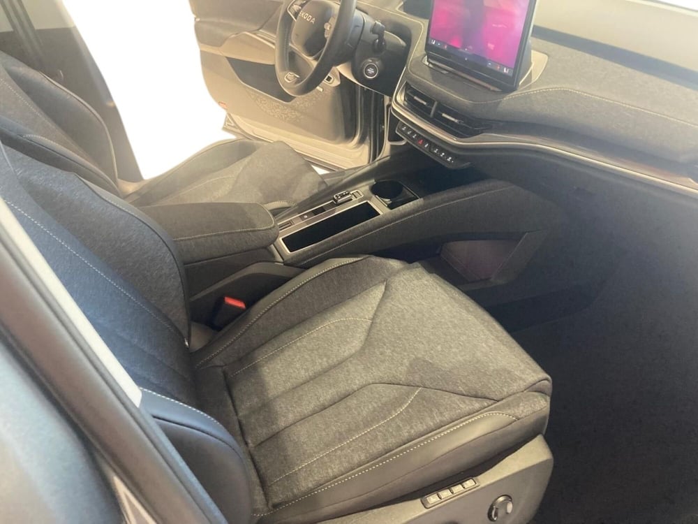 Skoda Elroq usata a Prato (14)