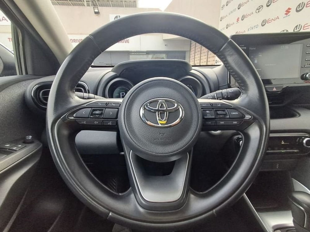 Toyota Yaris Cross usata a Cagliari (13)