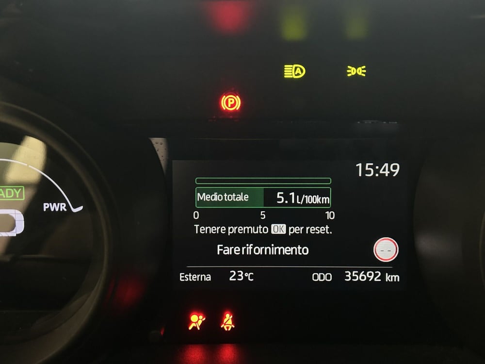 Toyota Yaris usata a Milano (12)