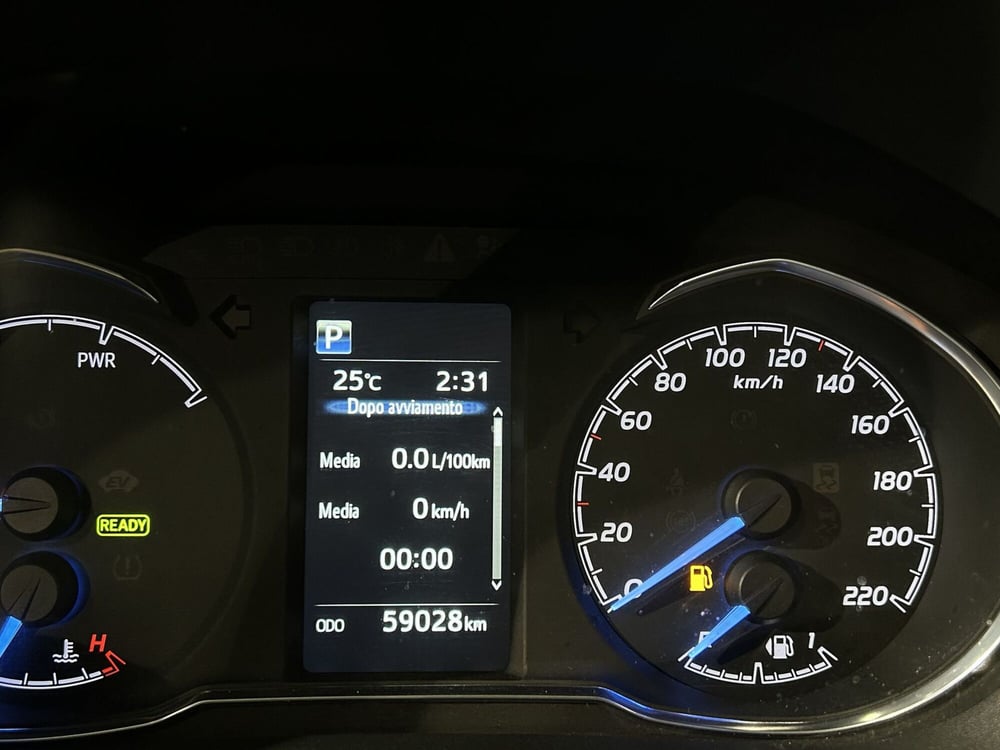 Toyota Yaris usata a Milano (13)