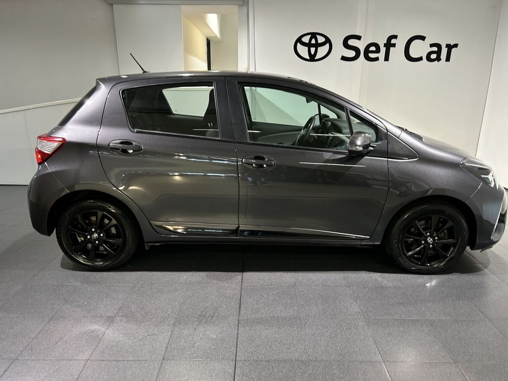 Toyota Yaris usata a Milano (14)