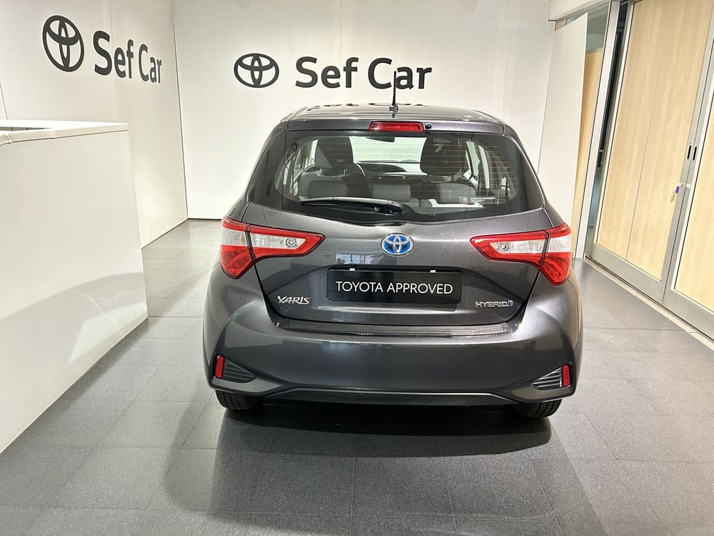 Toyota Yaris usata a Milano (5)