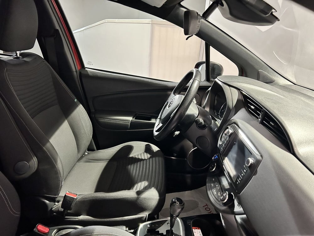 Toyota Yaris usata a Milano (7)