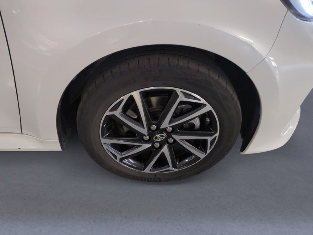 Toyota Yaris usata a Milano (10)