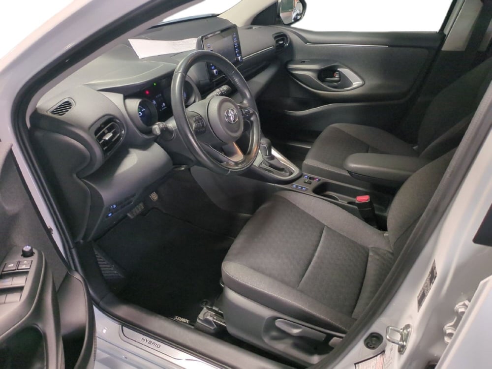 Toyota Yaris usata a Milano (13)