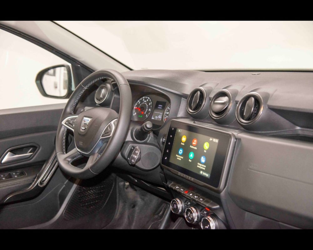 Dacia Duster usata a Treviso (13)