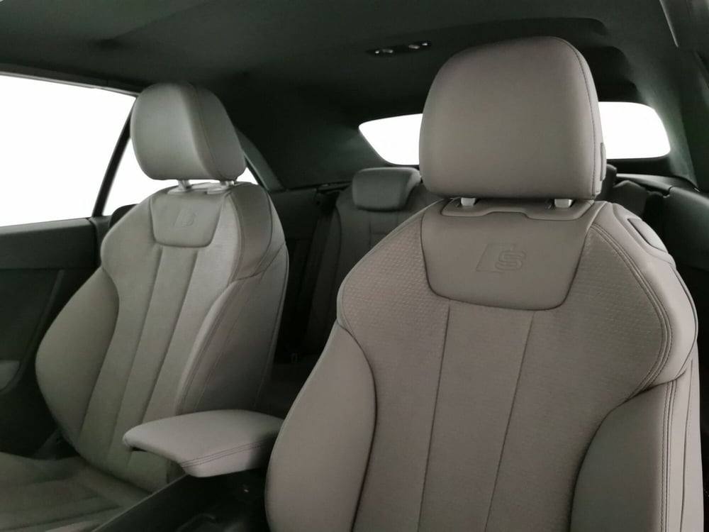 Audi A5 Cabrio nuova a Chieti (18)