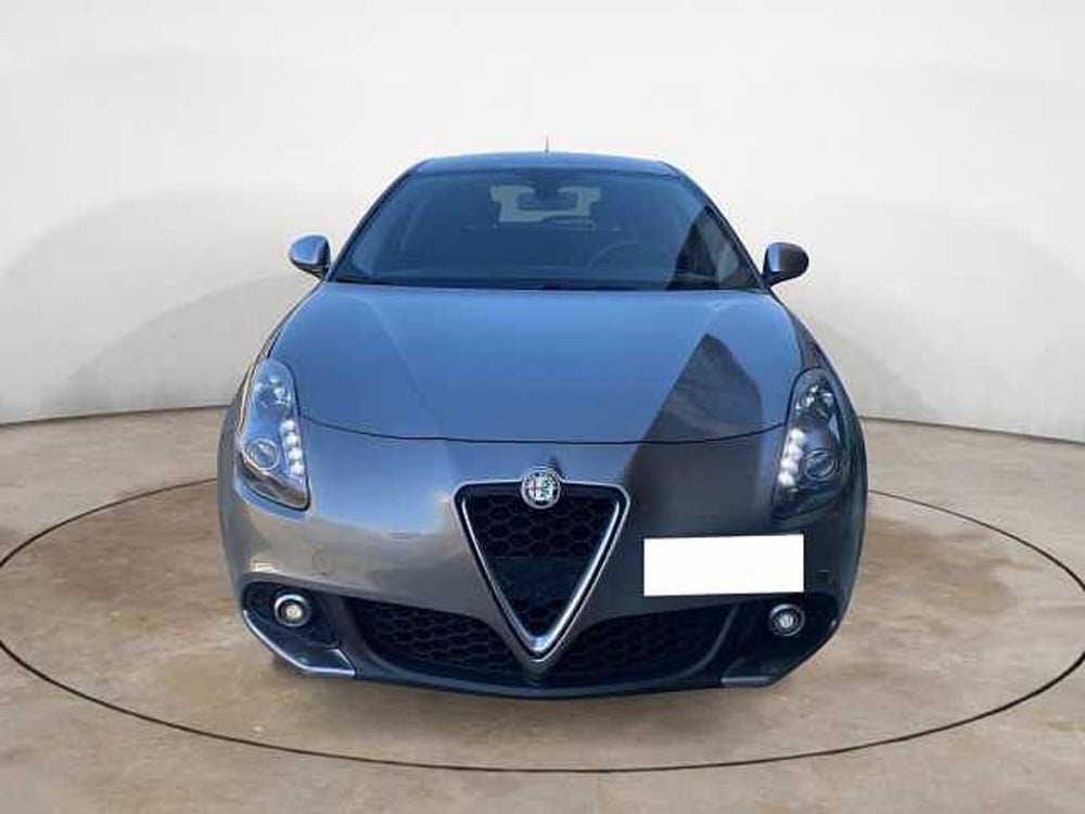 Alfa Romeo Giulietta usata a Siena (5)