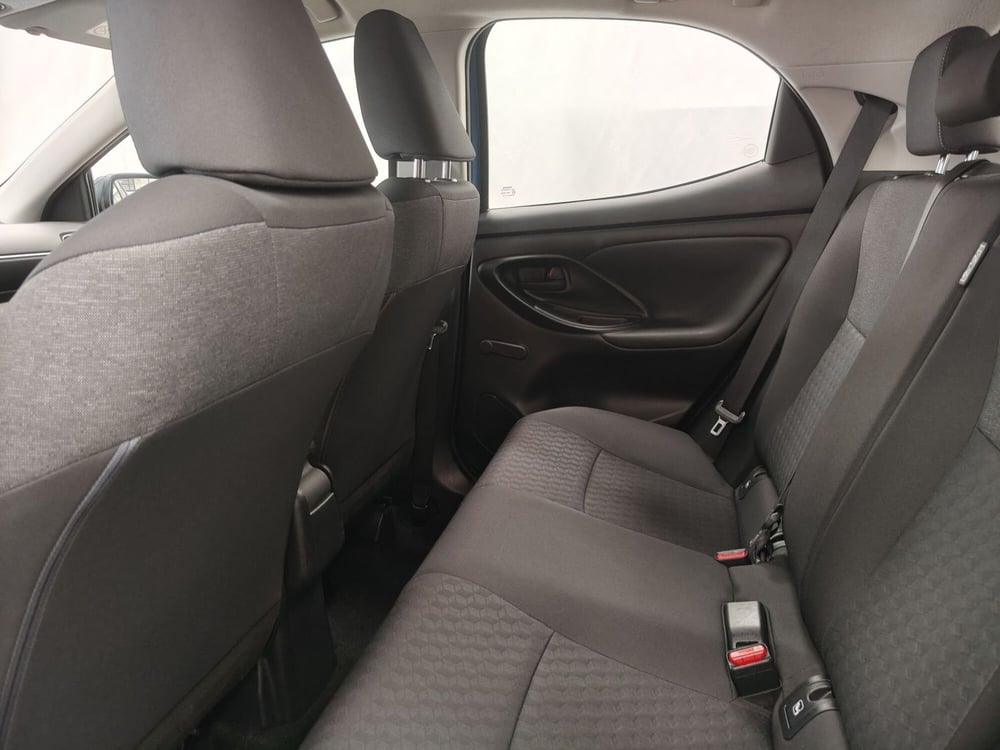 Toyota Yaris usata a Roma (15)