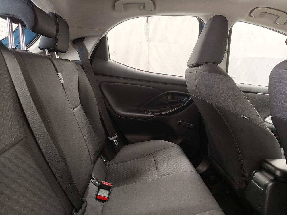 Toyota Yaris usata a Roma (8)