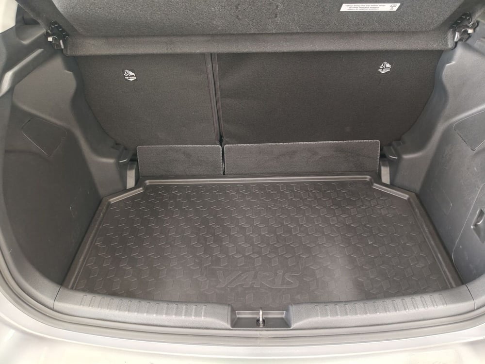 Toyota Yaris usata a Roma (13)
