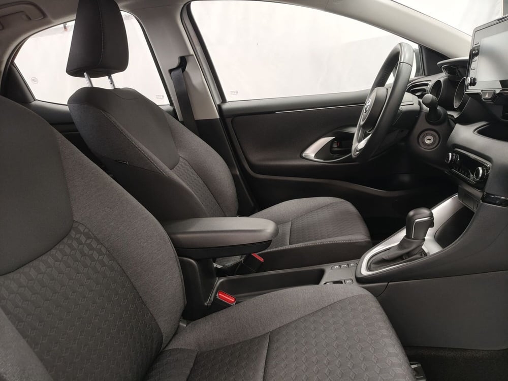 Toyota Yaris usata a Roma (6)
