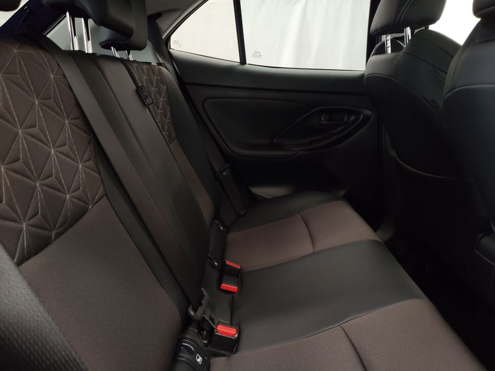 Toyota Yaris Cross usata a Roma (7)