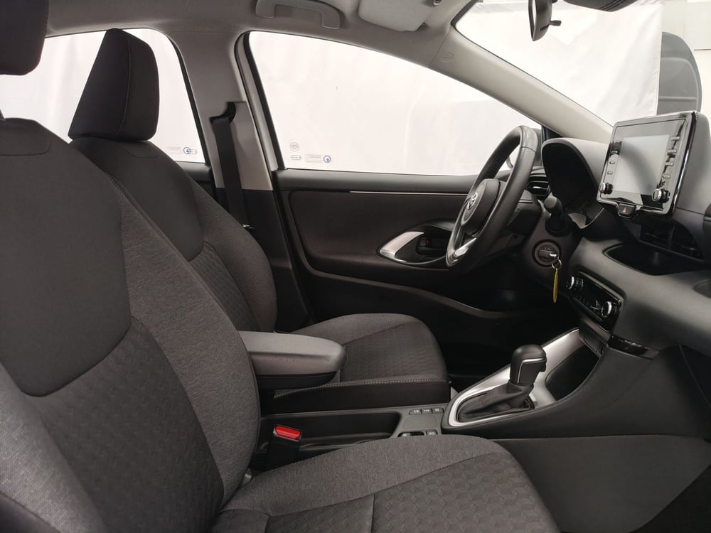 Toyota Yaris usata a Roma (6)