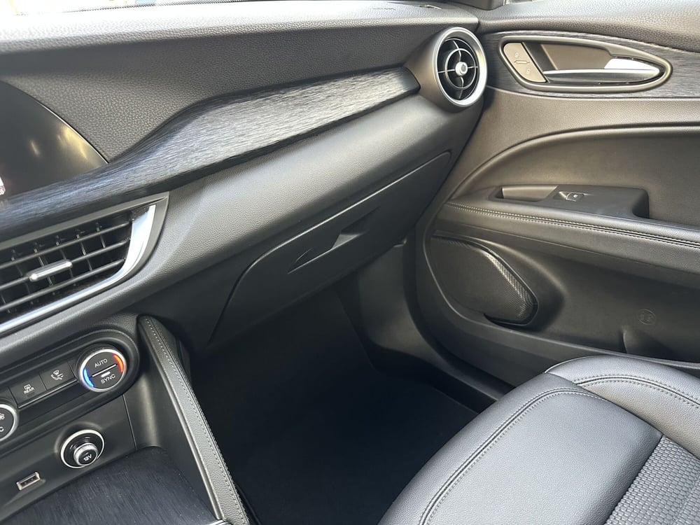 Alfa Romeo Stelvio usata a Reggio Emilia (17)
