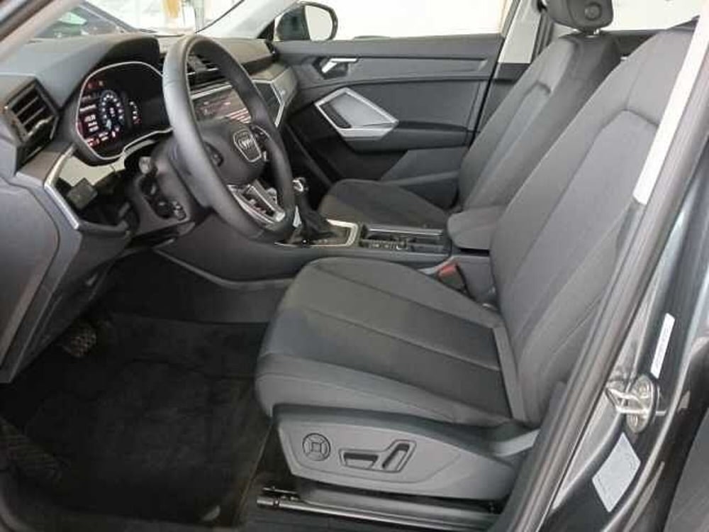Audi Q3 Sportback usata a Lucca (12)