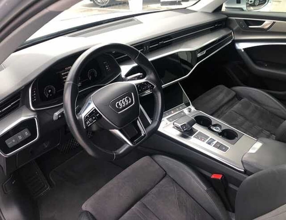Audi A6 Avant usata a Lucca (11)