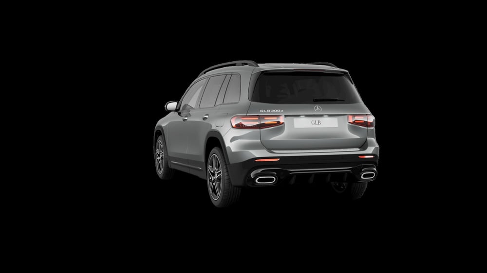 Mercedes-Benz GLB nuova a Milano (3)