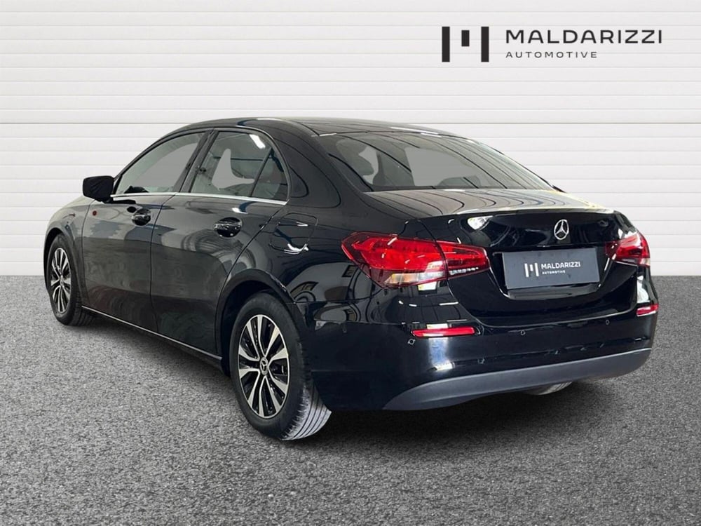 Mercedes-Benz Classe A Sedan usata a Bari (14)