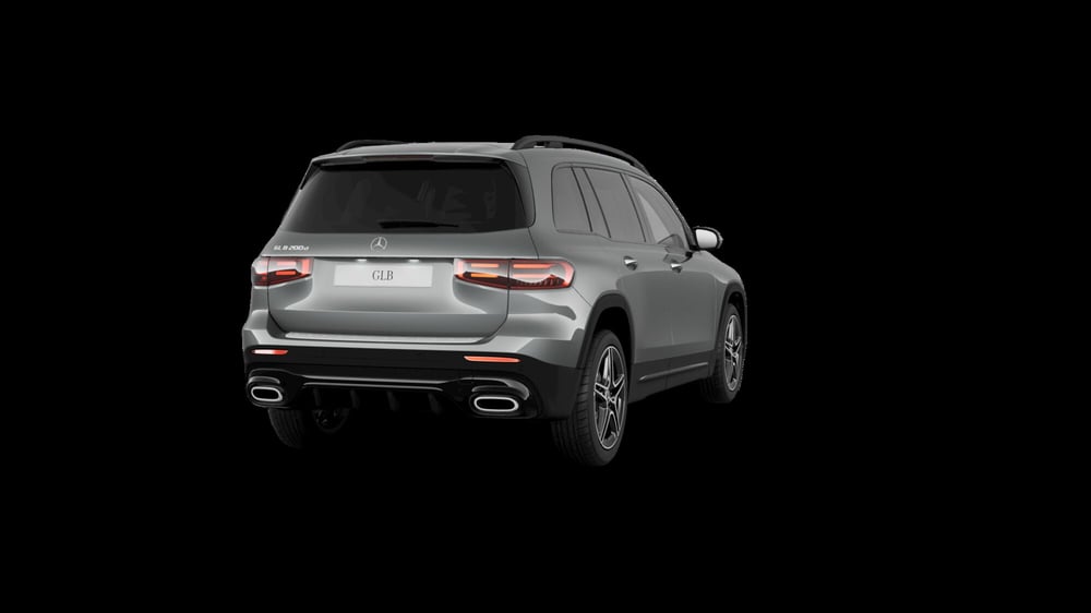 Mercedes-Benz GLB nuova a Milano (4)