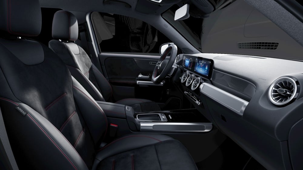 Mercedes-Benz GLB nuova a Milano (7)