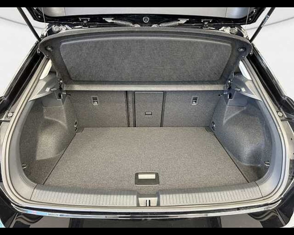 Volkswagen T-Roc nuova a Roma (10)