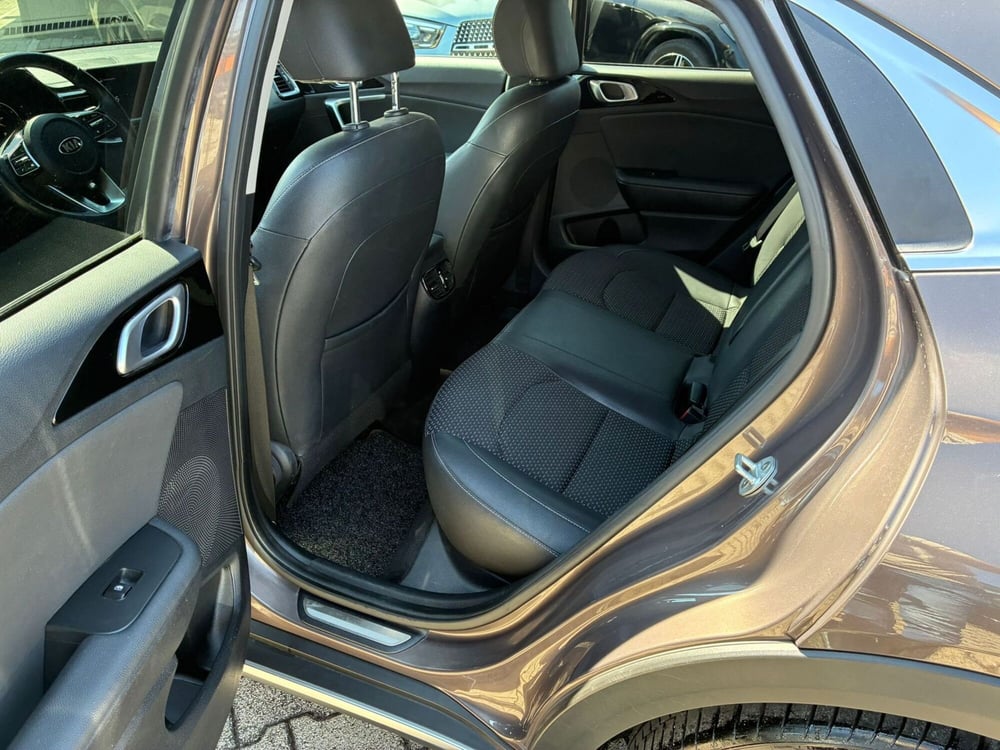 Kia XCeed usata a Chieti (8)