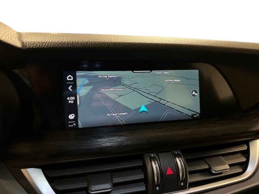 Alfa Romeo Stelvio usata a Macerata (15)