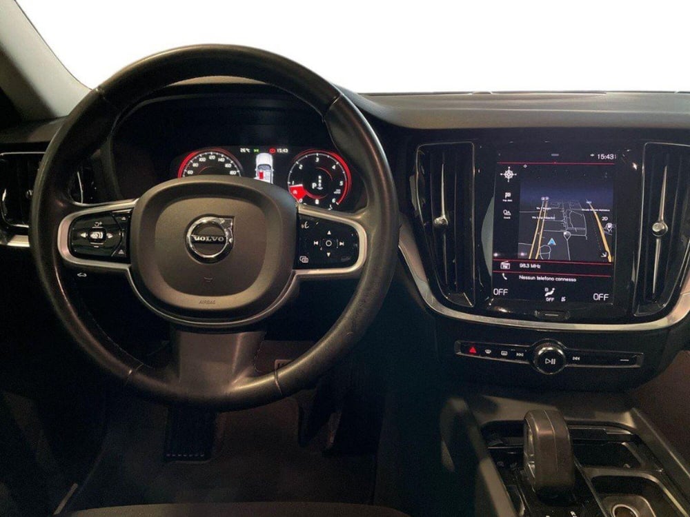 Volvo V60 Cross Country usata a Macerata (11)