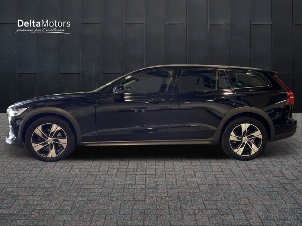Volvo V60 Cross Country usata a Macerata (4)